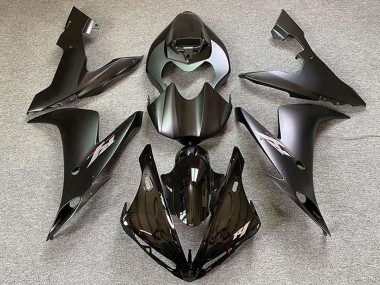 2004-2006 Yamaha R1 Motorcycle Fairings - Glossy Black Matte Black