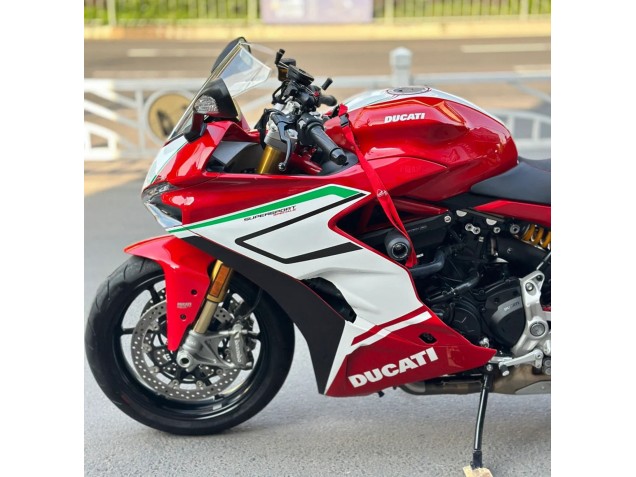2017-2022 Ducati Supersport 939/939S Motorcycle Fairings - White Red Black Green