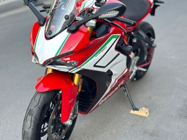 2017-2022 Ducati Supersport 939/939S Motorcycle Fairings - Red White Green Stripe