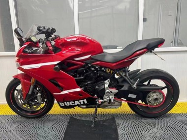 2017-2022 Ducati Supersport 939/939S Motorcycle Fairings - Red Black White Stripe