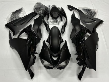 2023-2025 Kawasaki ZX6R Motorcycle Fairings - Matte Black