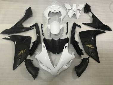 2007-2008 Yamaha YZF 1000 R1 Motorcycle Fairings - White Faux Carbon Fiber Gold Decal