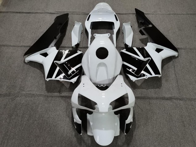 Online 2003-2004 Honda CBR600RR Fairings - Pearl White and Black Online 2003-2004 Honda CBR600RR Fairings - Pearl White and Black