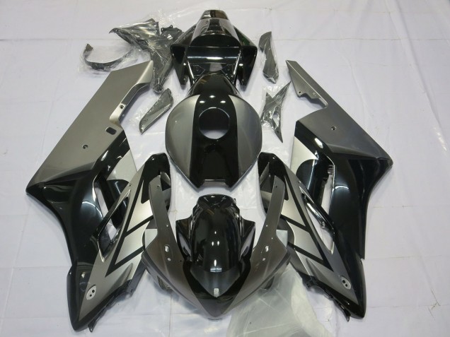 Online 2004-2005 Honda CBR1000RR Fairings - Black and Silver Online 2004-2005 Honda CBR1000RR Fairings - Black and Silver