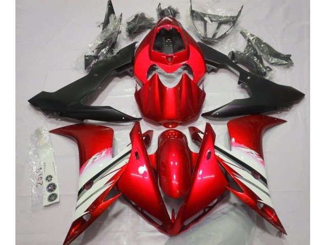 Online 2004-2006 Yamaha R1 Fairings - Bright Red & White Online 2004-2006 Yamaha R1 Fairings - Bright Red & White