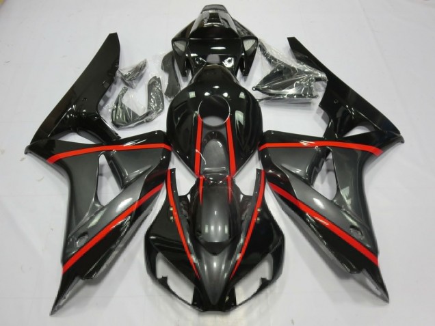 Online 2006-2007 Honda CBR1000RR Fairings - Silver and Black Online 2006-2007 Honda CBR1000RR Fairings - Silver and Black