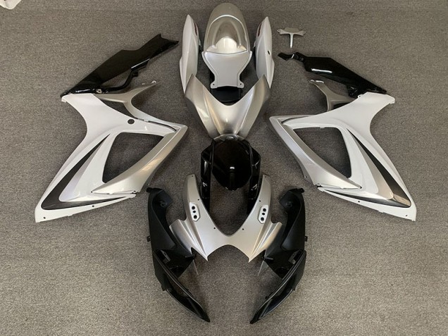 Online 2006-2007 Suzuki GSXR 600-750 Fairings - Silver White OEM Style Online 2006-2007 Suzuki GSXR 600-750 Fairings - Silver White OEM Style
