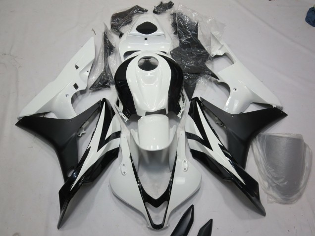 Online 2007-2008 Honda CBR600RR Fairings - White and Black OEM Style Online 2007-2008 Honda CBR600RR Fairings - White and Black OEM Style