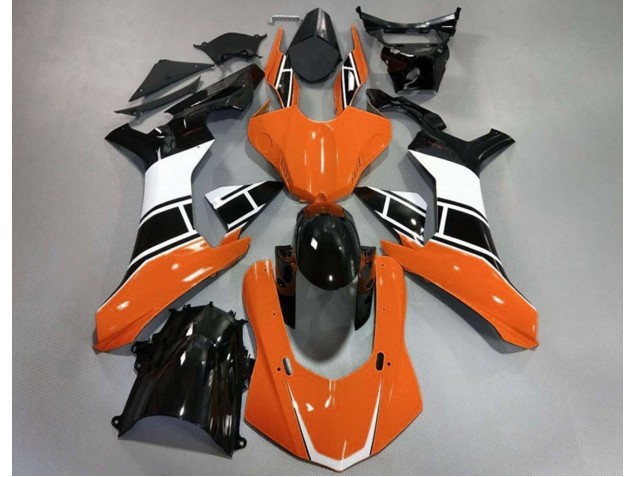 Online 2015-2019 Yamaha R1 Fairings - Gloss Orange White and Black Online 2015-2019 Yamaha R1 Fairings - Gloss Orange White and Black